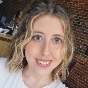 Meet your Posher, Serena